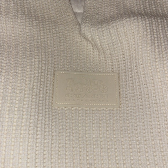 Coach Chalk Rubber Patch Knit Ruana Wrap NWT OS - Picture 7 of 7